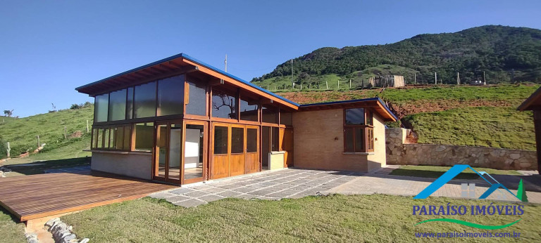 Casa com 3 Quartos à Venda, 23 m² em Centro - Paraisópolis