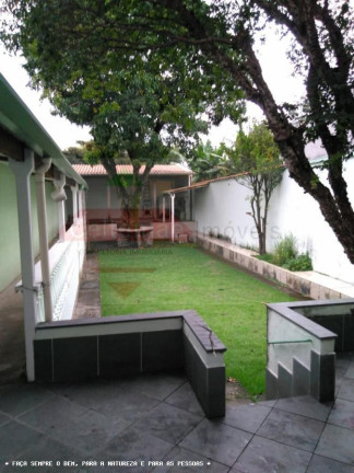 Imagem Casa com 3 Quartos à Venda, 218 m² em Vila Sao Jose - Taubaté Imagem Casa com 3 Quartos à Venda, 218 m² em Vila Sao Jose - Taubaté