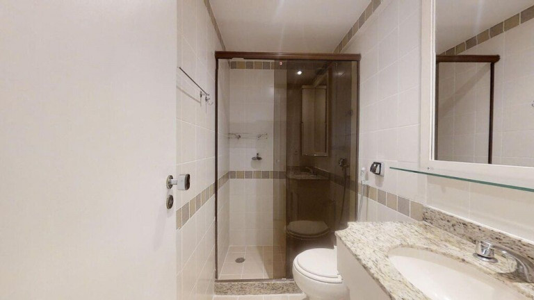 Imagem Imóvel com 3 Quartos à Venda, em Botafogo - Rio De Janeiro Imagem Imóvel com 3 Quartos à Venda, em Botafogo - Rio De Janeiro