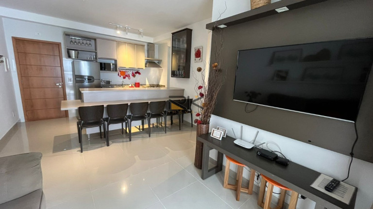 Imagem Apartamento com 2 Quartos à Venda, 63 m² em Toninhas - Ubatuba