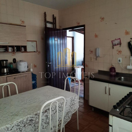 Imagem Casa com 3 Quartos à Venda, 252 m² em Jardim Estoril - São José Dos Campos Imagem Casa com 3 Quartos à Venda, 252 m² em Jardim Estoril - São José Dos Campos