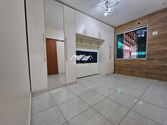 Imagem Casa com 3 Quartos à Venda, 134 m² em Olaria - Rio De Janeiro Imagem Casa com 3 Quartos à Venda, 134 m² em Olaria - Rio De Janeiro