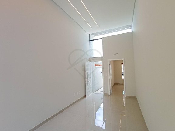 Imagem Imóvel com 2 Quartos à Venda, 69 m² Imagem Imóvel com 2 Quartos à Venda, 69 m²