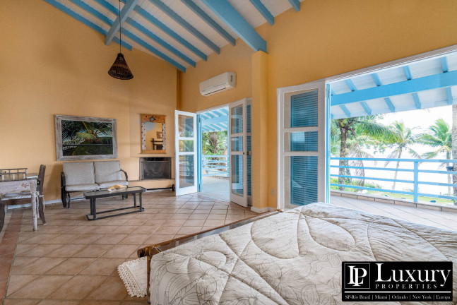 Imagem Casa de Condomínio com 5 Quartos à Venda, em Lagoinha - Ubatuba Imagem Casa de Condomínio com 5 Quartos à Venda, em Lagoinha - Ubatuba