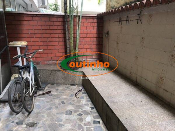 Imagem Apartamento com 5 Quartos à Venda, 226 m² em Vila Isabel - Rio De Janeiro Imagem Apartamento com 5 Quartos à Venda, 226 m² em Vila Isabel - Rio De Janeiro