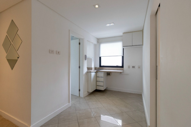 Imagem Imóvel com 1 Quarto à Venda, 35 m² em Vila Nova Conceição - São Paulo Imagem Imóvel com 1 Quarto à Venda, 35 m² em Vila Nova Conceição - São Paulo