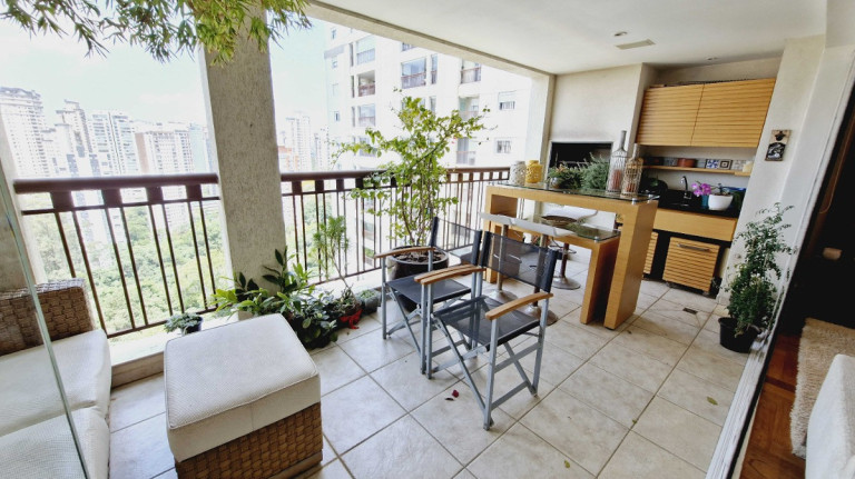 Imagem Apartamento com 3 Quartos à Venda, 130 m² em Paraíso Do Morumbi - São Paulo