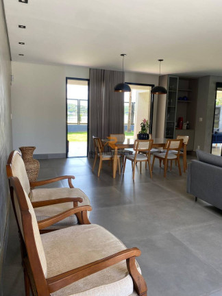 Imagem Casa com 4 Quartos à Venda, 500 m² em Centro - Lagoa Santa Imagem Casa com 4 Quartos à Venda, 500 m² em Centro - Lagoa Santa