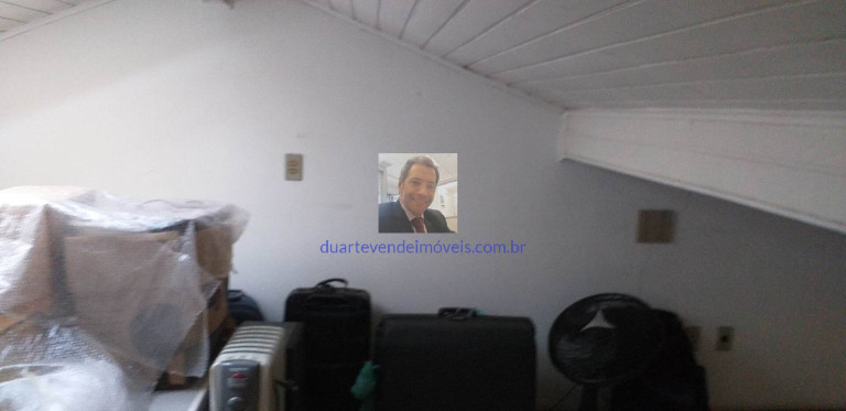 Imagem Casa com 6 Quartos à Venda, 180 m² em Jardim Barbacena - Cotia