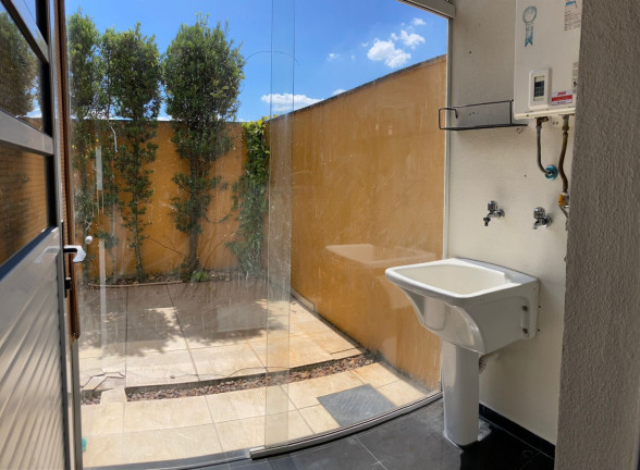 Imagem Casa com 3 Quartos à Venda, em Chácara Ondas Verdes - Cotia Imagem Casa com 3 Quartos à Venda, em Chácara Ondas Verdes - Cotia