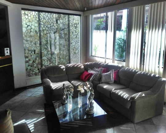 Imagem Casa com 4 Quartos à Venda, 250 m² em Itapuã - Salvador Imagem Casa com 4 Quartos à Venda, 250 m² em Itapuã - Salvador