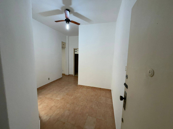 Imagem Apartamento com 1 Quarto à Venda, 40 m² em Catete - Rio De Janeiro Imagem Apartamento com 1 Quarto à Venda, 40 m² em Catete - Rio De Janeiro