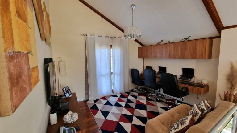 Imagem Casa com 4 Quartos à Venda, 380 m² em Parque Das Artes - Embu Das Artes Imagem Casa com 4 Quartos à Venda, 380 m² em Parque Das Artes - Embu Das Artes