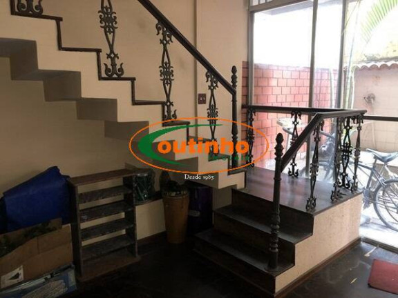 Imagem Apartamento com 5 Quartos à Venda, 226 m² em Vila Isabel - Rio De Janeiro Imagem Apartamento com 5 Quartos à Venda, 226 m² em Vila Isabel - Rio De Janeiro
