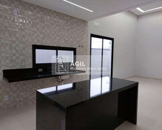 Imagem Casa com 3 Quartos à Venda, 300 m² em Condomínio Terras Do Vale - Caçapava Imagem Casa com 3 Quartos à Venda, 300 m² em Condomínio Terras Do Vale - Caçapava