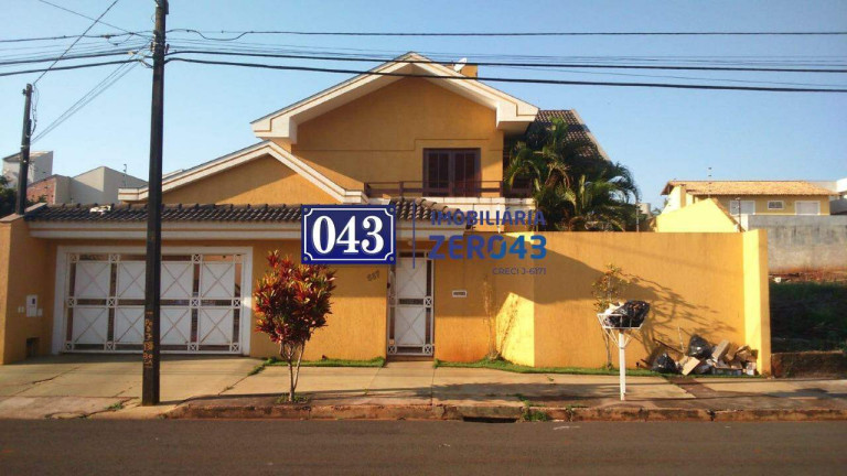 Imagem Casa com 3 Quartos à Venda, 300 m² em Aurora - Londrina Imagem Casa com 3 Quartos à Venda, 300 m² em Aurora - Londrina