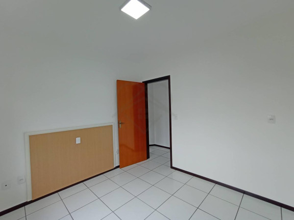 Imagem Casa com 3 Quartos à Venda, 375 m² Imagem Casa com 3 Quartos à Venda, 375 m²