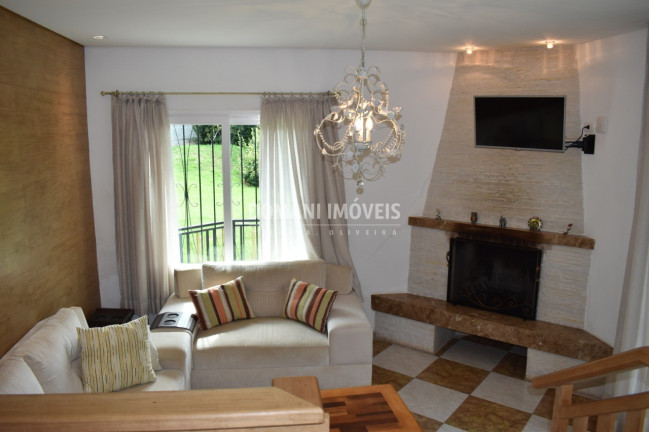 Imagem Casa com 4 Quartos à Venda, 402 m² em Região Do Alto Da Boa Vista - Campos Do Jordão Imagem Casa com 4 Quartos à Venda, 402 m² em Região Do Alto Da Boa Vista - Campos Do Jordão