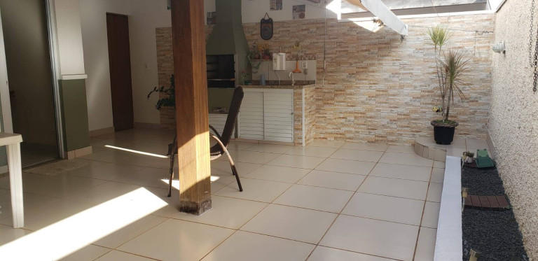 Imagem Casa com 2 Quartos à Venda,  em Jardim Interlagos - Hortolândia