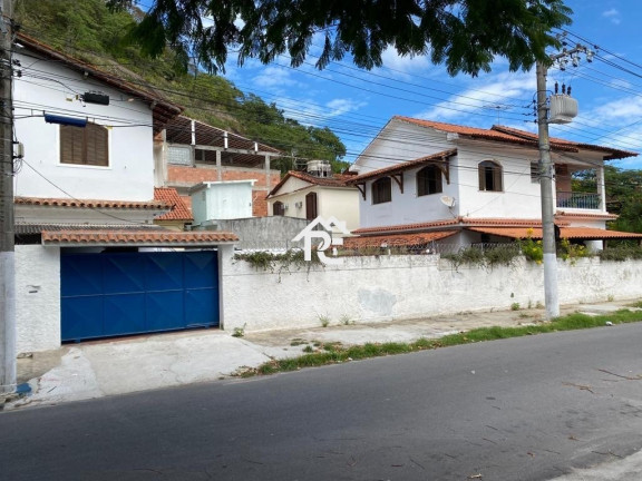 Imagem Casa com 4 Quartos à Venda, 360 m² em São Francisco - Niterói