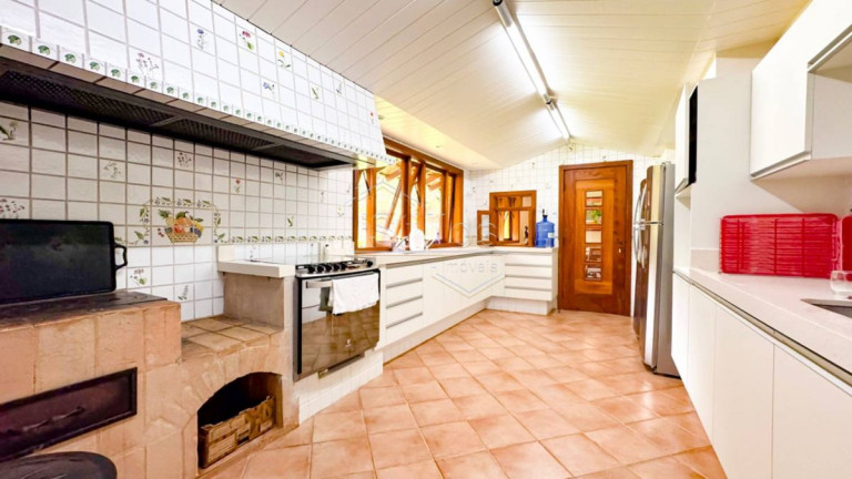 Imagem Casa de Condomínio com 8 Quartos à Venda, 1.140 m² em Capivari - Campos Do Jordão Imagem Casa de Condomínio com 8 Quartos à Venda, 1.140 m² em Capivari - Campos Do Jordão
