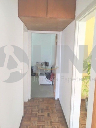 Imagem Imóvel com 2 Quartos à Venda, 131 m² em Menino Deus - Porto Alegre Imagem Imóvel com 2 Quartos à Venda, 131 m² em Menino Deus - Porto Alegre