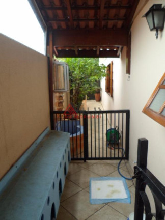Imagem Sobrado com 5 Quartos à Venda, 180 m² em Chácara Nossa Senhora Do Bom Conselho - São Paulo Imagem Sobrado com 5 Quartos à Venda, 180 m² em Chácara Nossa Senhora Do Bom Conselho - São Paulo