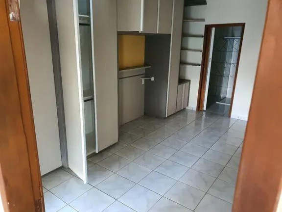 Imagem Casa com 2 Quartos à Venda, 115 m² em Jardim Alemanha - Londrina Imagem Casa com 2 Quartos à Venda, 115 m² em Jardim Alemanha - Londrina