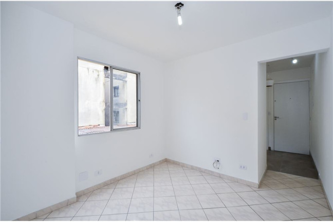 Imagem Imóvel com 1 Quarto à Venda, em Aclimação - São Paulo Imagem Imóvel com 1 Quarto à Venda, em Aclimação - São Paulo