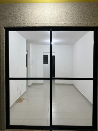 Imagem Casa com 2 Quartos para Alugar, 100 m² em Papagaio - Feira De Santana Imagem Casa com 2 Quartos para Alugar, 100 m² em Papagaio - Feira De Santana