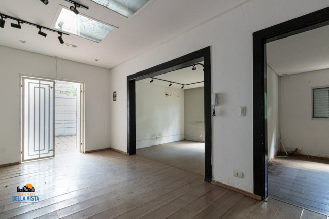 Imagem Casa com 1 Quarto à Venda, em Vila Nova Conceição - São Paulo Imagem Casa com 1 Quarto à Venda, em Vila Nova Conceição - São Paulo