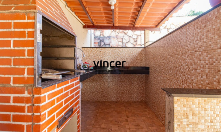 Imagem Casa com 3 Quartos à Venda, 186 m² em Goiânia 2 - Goiânia Imagem Casa com 3 Quartos à Venda, 186 m² em Goiânia 2 - Goiânia