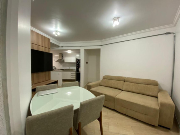 Imagem Imóvel com 2 Quartos à Venda, 65 m² Imagem Imóvel com 2 Quartos à Venda, 65 m²
