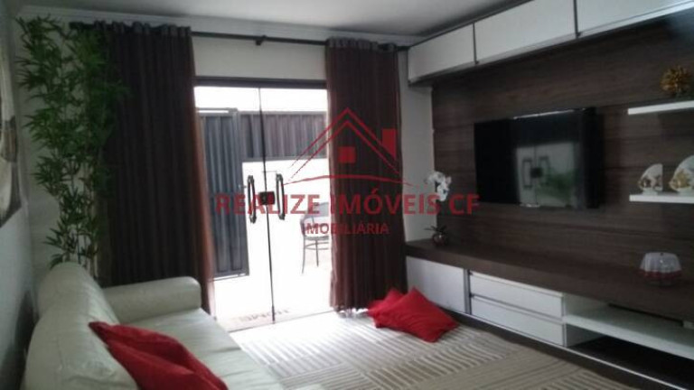 Imagem Casa de Condomínio com 3 Quartos à Venda, 200 m² em Jardim Flamboyant - Cabo Frio