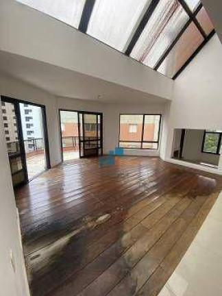 Imagem Cobertura com 4 Quartos à Venda, 485 m² em Real Parque - São Paulo Imagem Cobertura com 4 Quartos à Venda, 485 m² em Real Parque - São Paulo