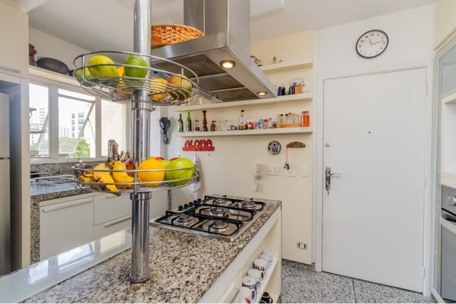 Imagem Imóvel com 3 Quartos à Venda, 115 m² em Moema - São Paulo Imagem Imóvel com 3 Quartos à Venda, 115 m² em Moema - São Paulo