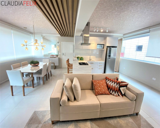 Imagem Imóvel com 2 Quartos à Venda, 93 m² em Guilhermina - Praia Grande Imagem Imóvel com 2 Quartos à Venda, 93 m² em Guilhermina - Praia Grande