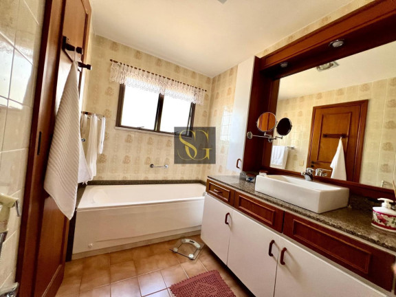 Imagem Apartamento com 4 Quartos à Venda, 257 m² em Agriões - Teresópolis