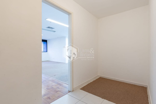 Imagem Sala Comercial à Venda, 120 m² em Santo Amaro - São Paulo Imagem Sala Comercial à Venda, 120 m² em Santo Amaro - São Paulo