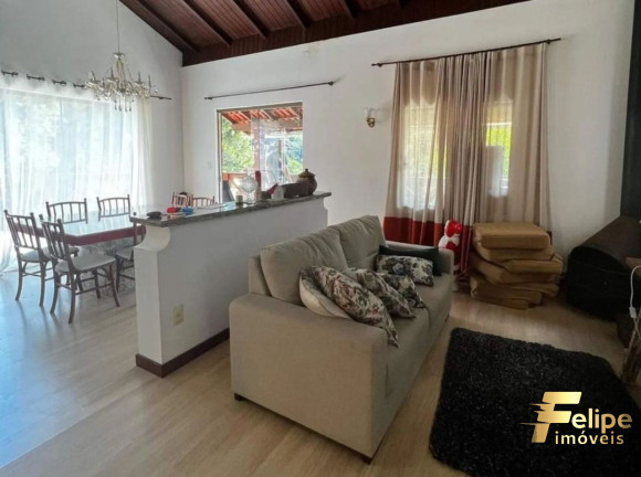 Imagem Casa com 3 Quartos à Venda, 220 m² em Domingos Martins - Domingos Martins