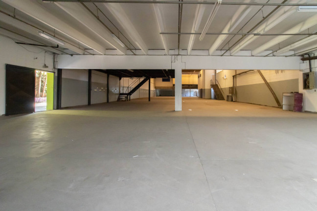 Imagem Sala Comercial para Alugar, 3.000 m² em Jardim Regina Alice - Barueri