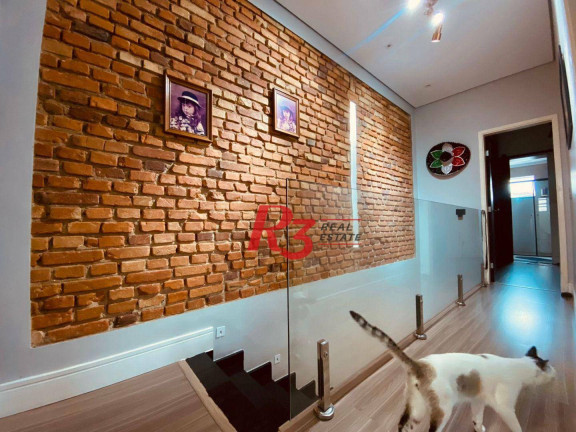 Imagem Casa com 3 Quartos à Venda, 140 m² em Gonzaga - Santos Imagem Casa com 3 Quartos à Venda, 140 m² em Gonzaga - Santos