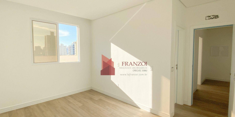 Imagem Apartamento com 3 Quartos para Alugar, 149 m² em Fazenda - Itajaí Imagem Apartamento com 3 Quartos para Alugar, 149 m² em Fazenda - Itajaí