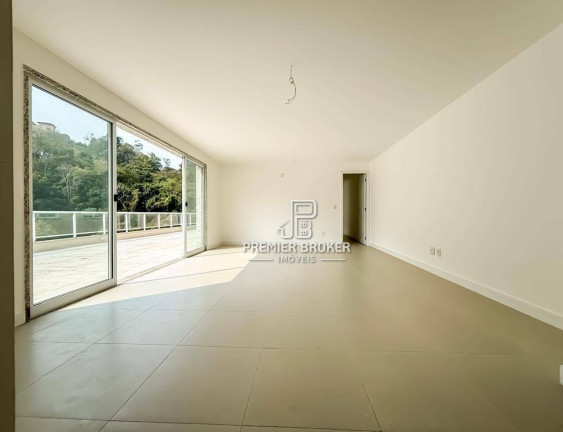 Cobertura com 3 Quartos à Venda, 193 m² em Agriões - Teresópolis