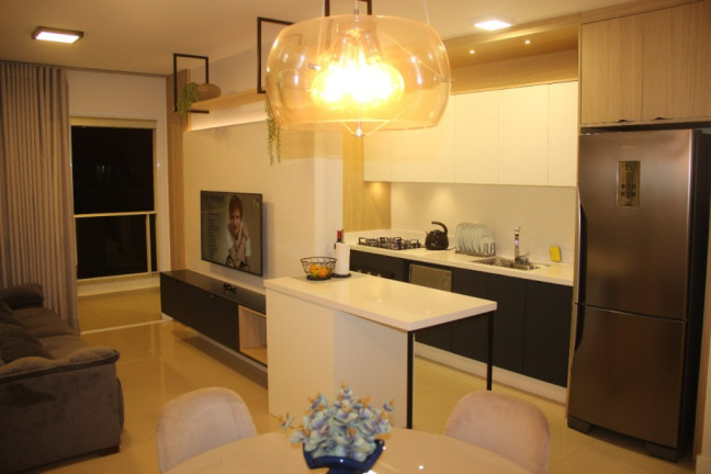 Apartamento com 2 Quartos à Venda, 83 m² em Barreiros - São José
