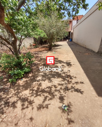 Imagem Casa com 7 Quartos à Venda, 180 m² em São Judas - Montes Claros Imagem Casa com 7 Quartos à Venda, 180 m² em São Judas - Montes Claros