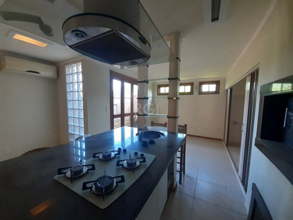 Imagem Casa com 3 Quartos à Venda, em Cavalhada - Porto Alegre Imagem Casa com 3 Quartos à Venda, em Cavalhada - Porto Alegre