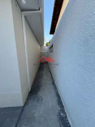 Imagem Casa com 3 Quartos à Venda, 250 m² em Jardim Satélite - São José Dos Campos