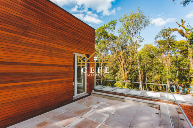 Imagem Casa com 4 Quartos à Venda, 1.096 m² em Centro - Gramado