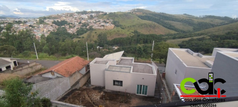 Imagem Sobrado com 3 Quartos à Venda, 105 m² em Jardim Vitória - Poços De Caldas Imagem Sobrado com 3 Quartos à Venda, 105 m² em Jardim Vitória - Poços De Caldas